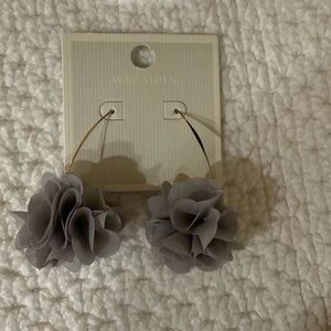 Ava and Aiden Gray Earrings